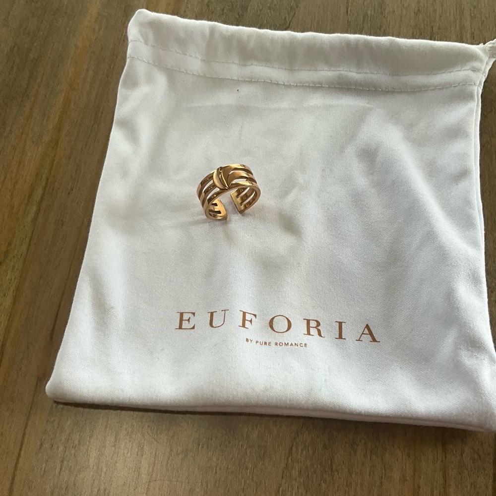Pure Romance Rose Gold Ring